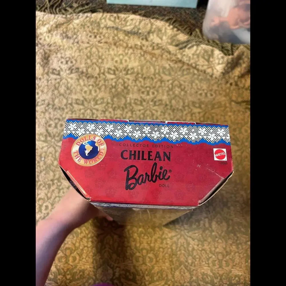 1997 MATTEL BARBIE COLLECTOR EDITION CHILEAN BARBIE DOLLS OF THE‎ WORLD